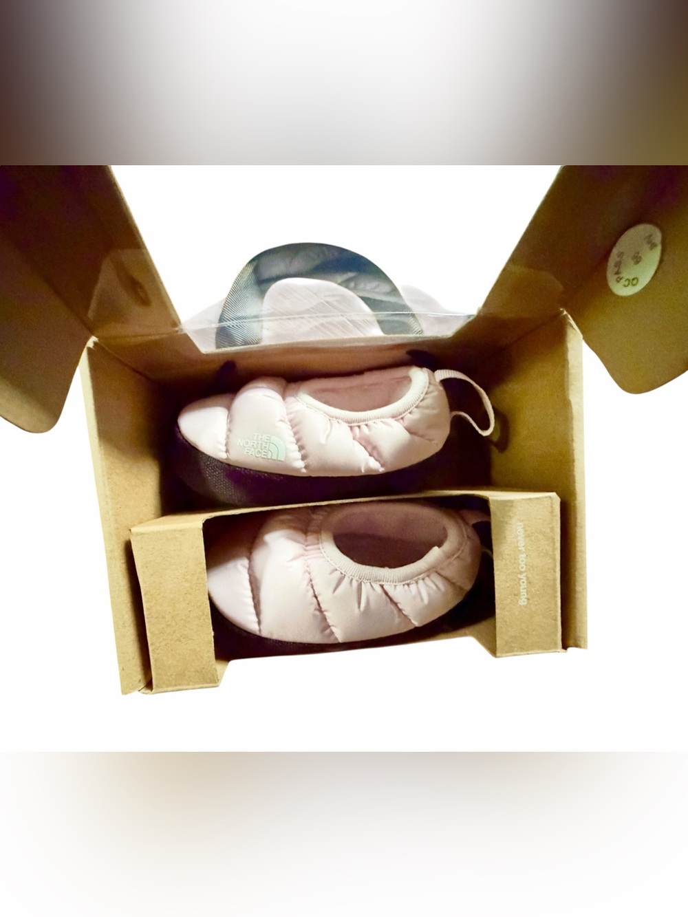 NWB - The North Face Baby Quilted Slip on - Light Pink/Black Size 2C (3-6M) - Picture 7 of 9